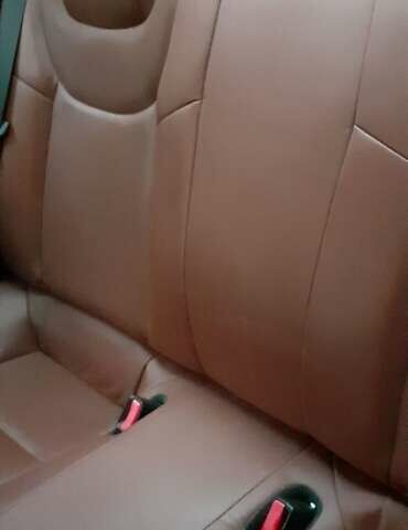 Желтый Хендай Genesis Coupe, объемом двигателя 2 л и пробегом 253 тыс. км за 10000 $, фото 7 на Automoto.ua