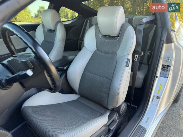 Серый Хендай Genesis Coupe, объемом двигателя 2 л и пробегом 132 тыс. км за 12800 $, фото 28 на Automoto.ua