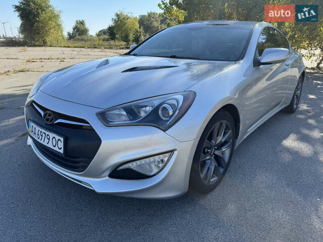 Серый Хендай Genesis Coupe, объемом двигателя 2 л и пробегом 132 тыс. км за 12800 $, фото 6 на Automoto.ua