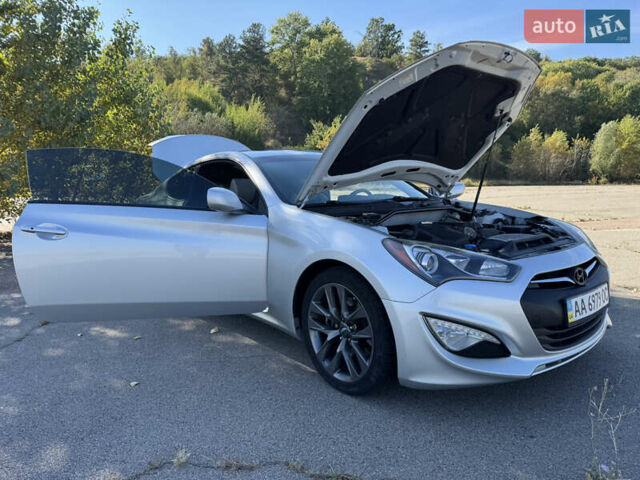 Серый Хендай Genesis Coupe, объемом двигателя 2 л и пробегом 132 тыс. км за 12800 $, фото 15 на Automoto.ua