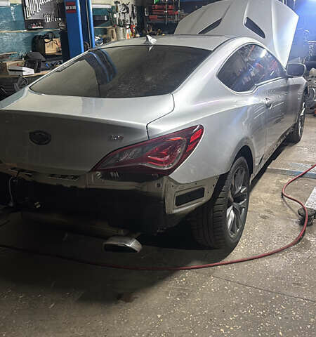Серый Хендай Genesis Coupe, объемом двигателя 2 л и пробегом 132 тыс. км за 12800 $, фото 45 на Automoto.ua