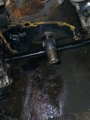 Белый Хендай H-1, объемом двигателя 2.48 л и пробегом 450 тыс. км за 2600 $, фото 9 на Automoto.ua