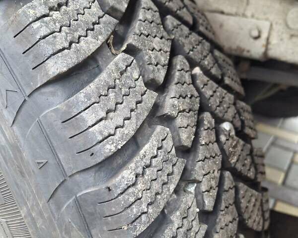 Белый Хендай H-1, объемом двигателя 2.5 л и пробегом 348 тыс. км за 4300 $, фото 22 на Automoto.ua