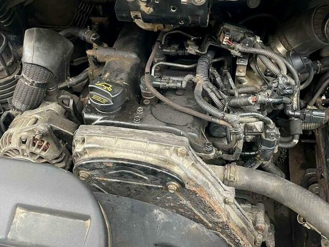 Білий Хендай H-1, об'ємом двигуна 2.5 л та пробігом 160 тис. км за 2000 $, фото 3 на Automoto.ua