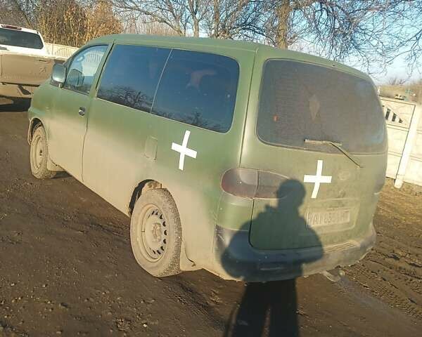 Белый Хендай H-1, объемом двигателя 2.5 л и пробегом 307 тыс. км за 3000 $, фото 10 на Automoto.ua