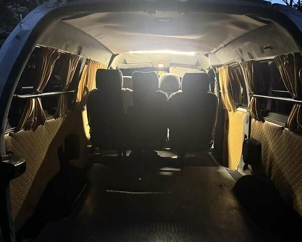 Білий Хендай H-1, об'ємом двигуна 2.5 л та пробігом 315 тис. км за 4700 $, фото 13 на Automoto.ua