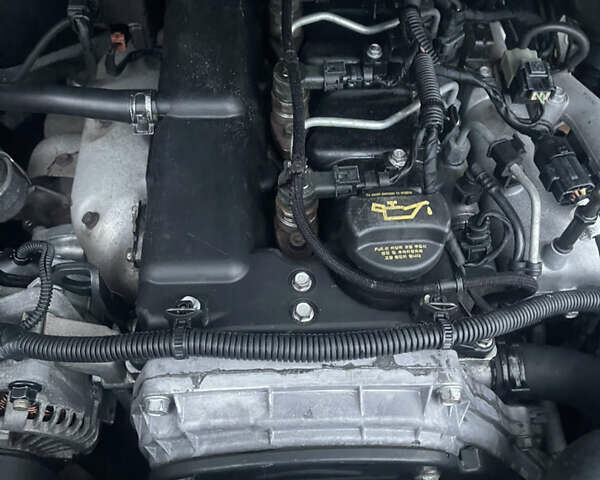 Хендай H-1 2008 в Чернигове на Automoto.ua Белый Хендай H-1, объемом двигателя 2.5 л и пробегом 232 тыс. км за 9000 $, фото 8 на Automoto.ua