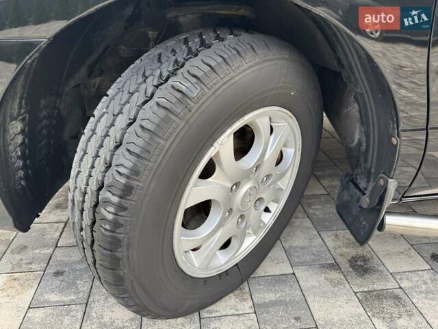 Черный Хендай H-1, объемом двигателя 2.5 л и пробегом 239 тыс. км за 12700 $, фото 44 на Automoto.ua