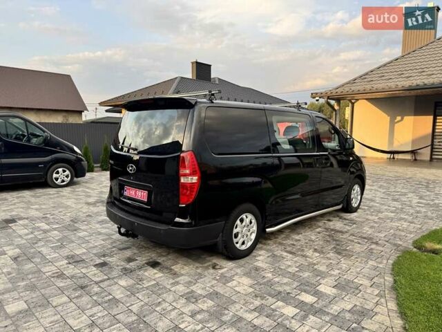 Черный Хендай H-1, объемом двигателя 2.5 л и пробегом 239 тыс. км за 12450 $, фото 8 на Automoto.ua