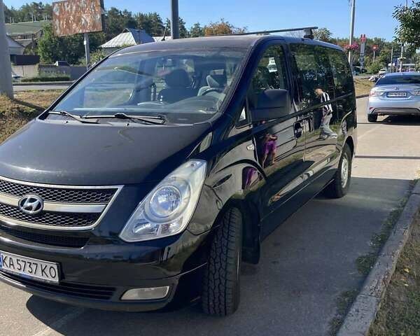 Хендай H-1 2011 в Броварах на Automoto.ua Черный Хендай H-1, объемом двигателя 2.5 л и пробегом 277 тыс. км за 11000 $, фото 1 на Automoto.ua
