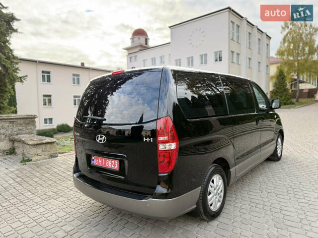 Черный Хендай H-1, объемом двигателя 2.5 л и пробегом 238 тыс. км за 17999 $, фото 36 на Automoto.ua