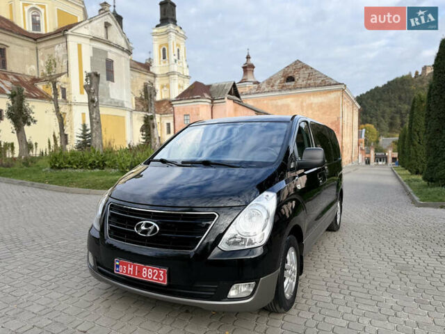 Черный Хендай H-1, объемом двигателя 2.5 л и пробегом 239 тыс. км за 17599 $, фото 27 на Automoto.ua