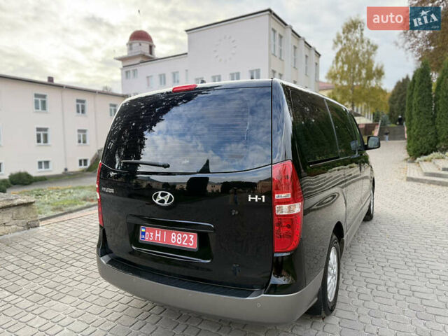 Черный Хендай H-1, объемом двигателя 2.5 л и пробегом 239 тыс. км за 17599 $, фото 43 на Automoto.ua
