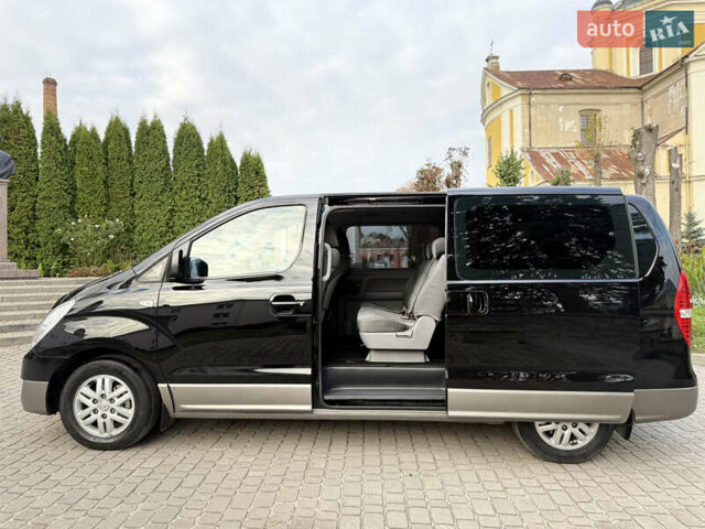 Черный Хендай H-1, объемом двигателя 2.5 л и пробегом 238 тыс. км за 17999 $, фото 56 на Automoto.ua