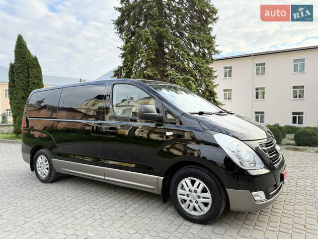Черный Хендай H-1, объемом двигателя 2.5 л и пробегом 238 тыс. км за 17999 $, фото 33 на Automoto.ua