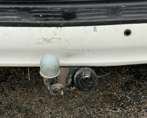 Хендай H-1, объемом двигателя 2.5 л и пробегом 307 тыс. км за 4500 $, фото 9 на Automoto.ua