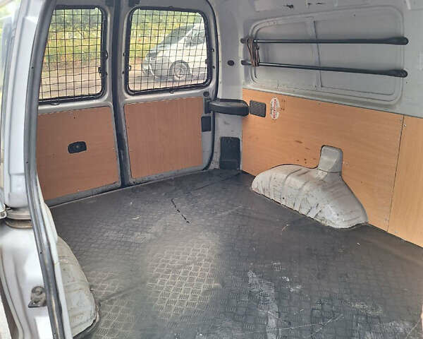 Хендай H-1, объемом двигателя 0 л и пробегом 240 тыс. км за 5500 $, фото 6 на Automoto.ua