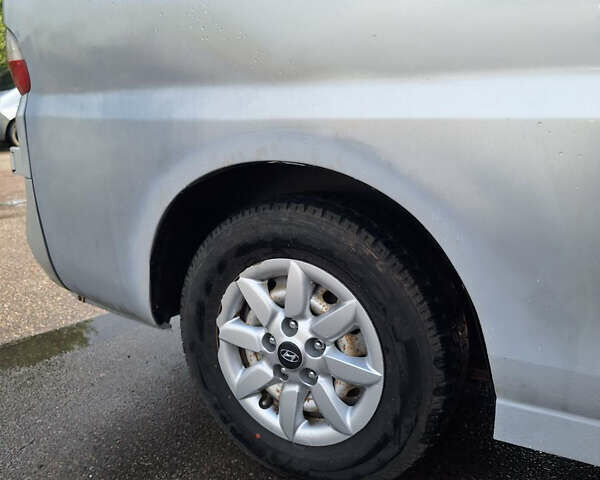 Хендай H-1, объемом двигателя 0 л и пробегом 240 тыс. км за 5500 $, фото 9 на Automoto.ua