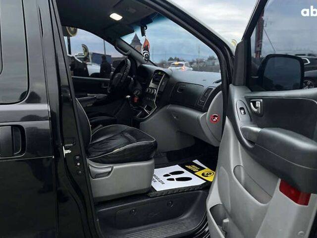 Хендай H-1, объемом двигателя 2.5 л и пробегом 635 тыс. км за 9999 $, фото 17 на Automoto.ua