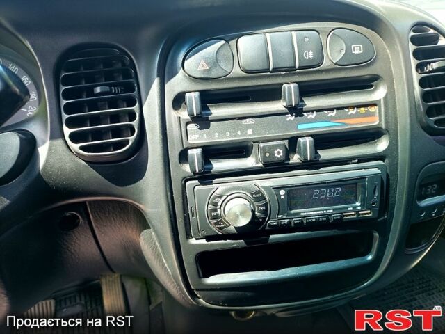 Хендай H-1, об'ємом двигуна 2.5 л та пробігом 0 тис. км за 4200 $, фото 8 на Automoto.ua