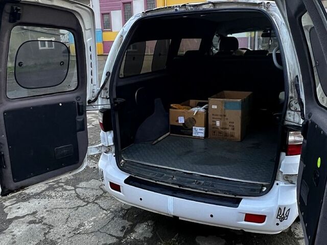 Хендай H-1, объемом двигателя 25 л и пробегом 250 тыс. км за 6500 $, фото 6 на Automoto.ua