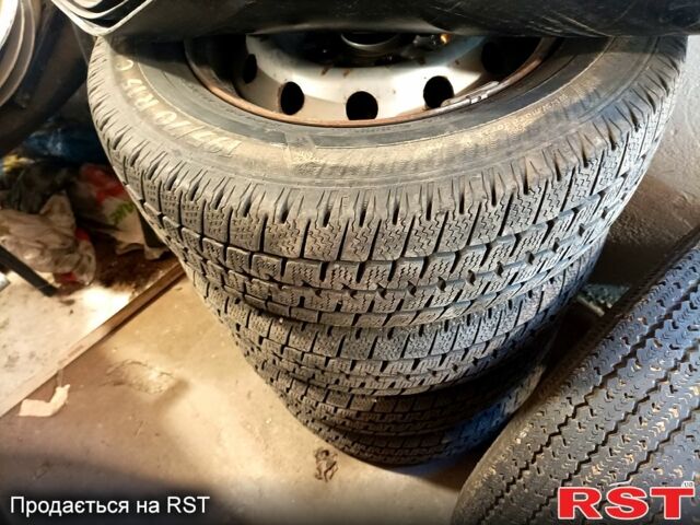 Хендай H-1, об'ємом двигуна 2.5 л та пробігом 0 тис. км за 4200 $, фото 1 на Automoto.ua