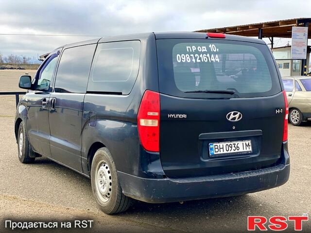 Хендай H-1, об'ємом двигуна 25 л та пробігом 247 тис. км за 10200 $, фото 3 на Automoto.ua