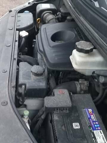 Серый Хендай H-1, объемом двигателя 2.5 л и пробегом 216 тыс. км за 12700 $, фото 9 на Automoto.ua