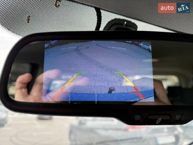 Сірий Хендай H-1, об'ємом двигуна 2.5 л та пробігом 60 тис. км за 23500 $, фото 13 на Automoto.ua