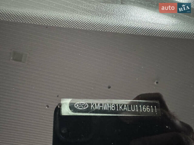Серый Хендай H-1, объемом двигателя 2.5 л и пробегом 82 тыс. км за 25000 $, фото 11 на Automoto.ua