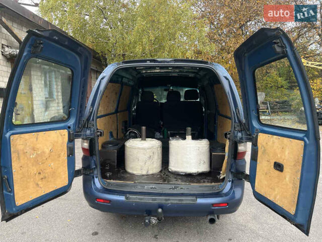 Синий Хендай H-1, объемом двигателя 2.5 л и пробегом 353 тыс. км за 5700 $, фото 11 на Automoto.ua