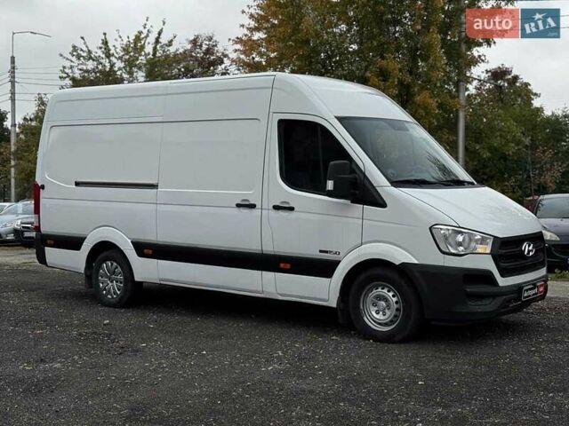 Хендай H350 2016 в Киеве на Automoto.ua Белый Хендай H350, объемом двигателя 2.5 л и пробегом 350 тыс. км за 11500 $, фото 3 на Automoto.ua