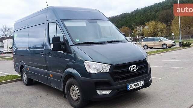 Хендай H350 2018 в Борисполе на Automoto.ua Серый Хендай H350, объемом двигателя 2.5 л и пробегом 103 тыс. км за 20000 $, фото 2 на Automoto.ua