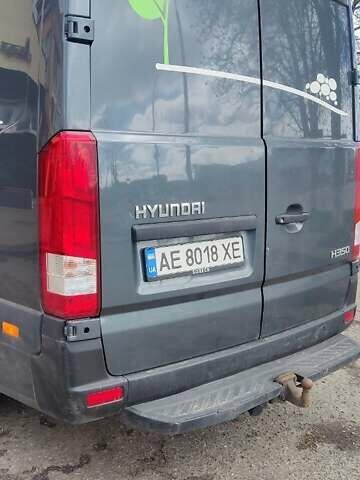 Хендай H350 2018 в Борисполе на Automoto.ua Серый Хендай H350, объемом двигателя 2.5 л и пробегом 103 тыс. км за 20000 $, фото 3 на Automoto.ua