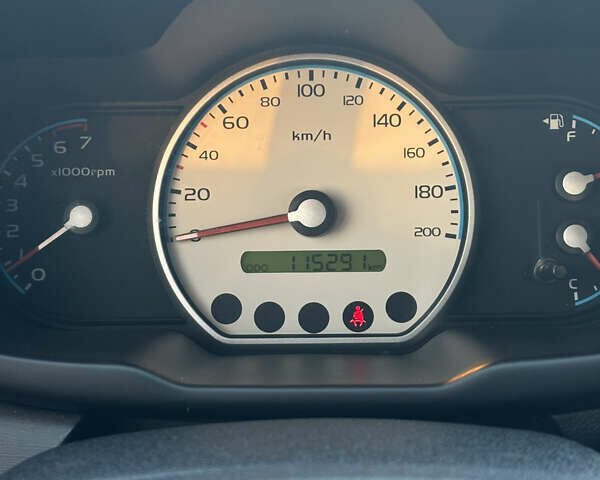 Белый Хендай и10, объемом двигателя 1.09 л и пробегом 115 тыс. км за 5400 $, фото 9 на Automoto.ua