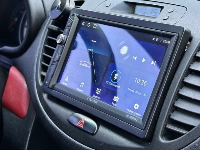 Білий Хендай і10, об'ємом двигуна 1.2 л та пробігом 96 тис. км за 6600 $, фото 15 на Automoto.ua