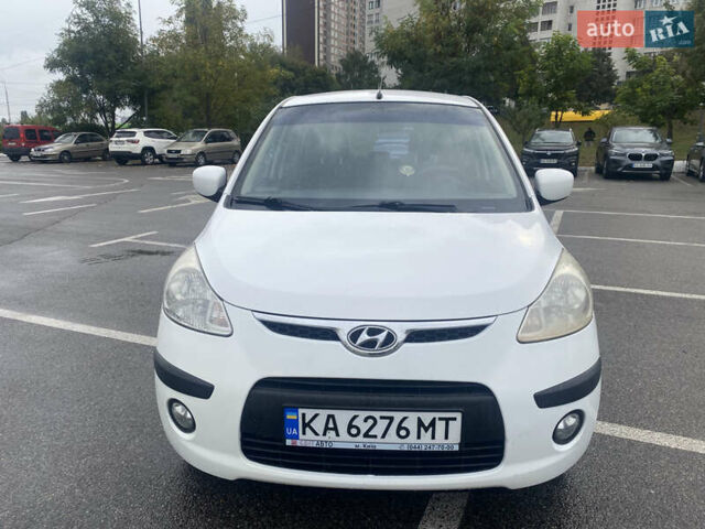 Белый Хендай и10, объемом двигателя 1.25 л и пробегом 163 тыс. км за 6200 $, фото 1 на Automoto.ua