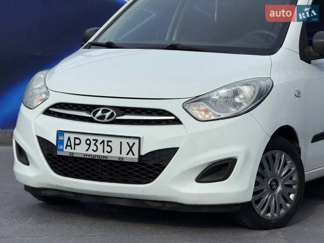 Білий Хендай і10, об'ємом двигуна 1.09 л та пробігом 148 тис. км за 4799 $, фото 1 на Automoto.ua