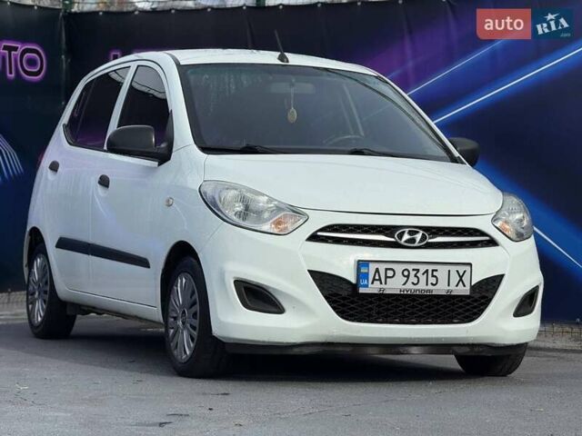 Білий Хендай і10, об'ємом двигуна 1.09 л та пробігом 148 тис. км за 4799 $, фото 3 на Automoto.ua