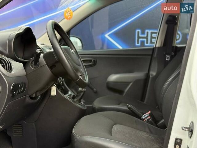 Білий Хендай і10, об'ємом двигуна 1.09 л та пробігом 148 тис. км за 4799 $, фото 8 на Automoto.ua