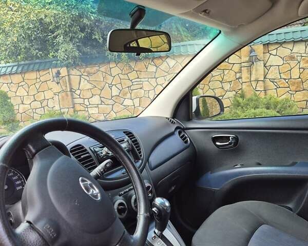 Білий Хендай і10, об'ємом двигуна 1.25 л та пробігом 119 тис. км за 7800 $, фото 8 на Automoto.ua