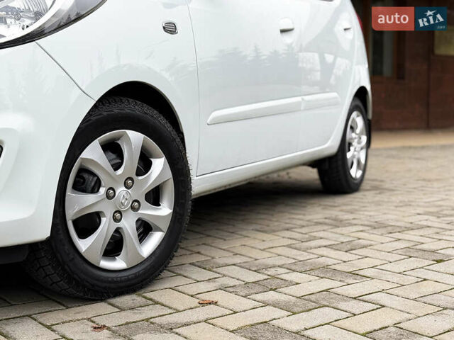 Білий Хендай і10, об'ємом двигуна 1.2 л та пробігом 49 тис. км за 7900 $, фото 7 на Automoto.ua
