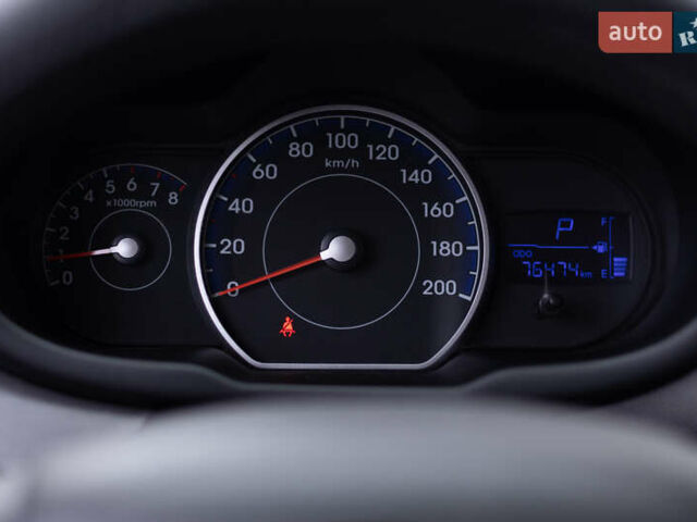 Хендай и10 2013 в Кременчуге на Automoto.ua Белый Хендай и10, объемом двигателя 1.09 л и пробегом 76 тыс. км за 6000 $, фото 17 на Automoto.ua