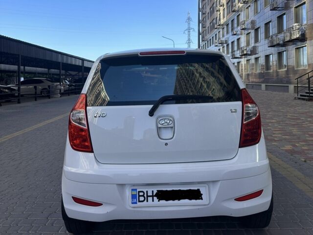 Білий Хендай і10, об'ємом двигуна 0 л та пробігом 76 тис. км за 7500 $, фото 1 на Automoto.ua