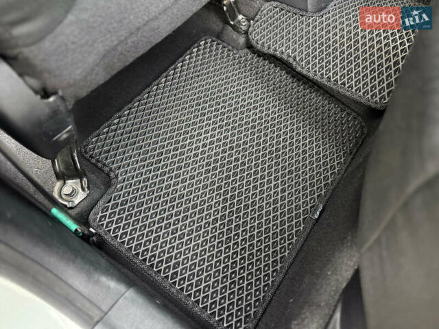 Білий Хендай і10, об'ємом двигуна 1.2 л та пробігом 49 тис. км за 7900 $, фото 84 на Automoto.ua