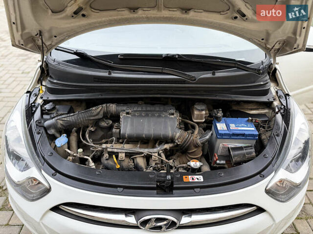 Білий Хендай і10, об'ємом двигуна 1.2 л та пробігом 49 тис. км за 7900 $, фото 97 на Automoto.ua