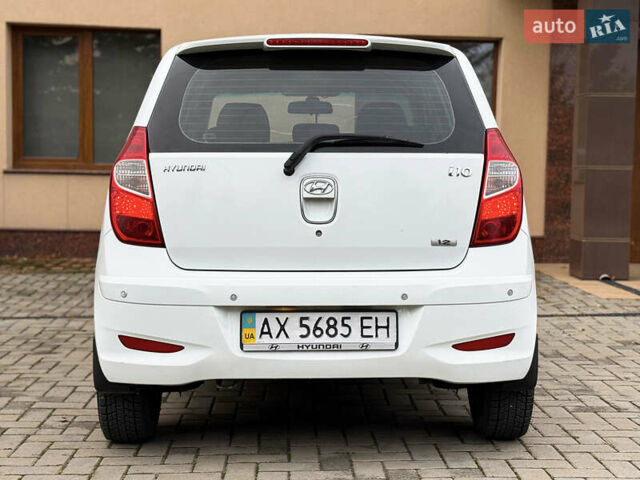 Білий Хендай і10, об'ємом двигуна 1.2 л та пробігом 49 тис. км за 7900 $, фото 44 на Automoto.ua