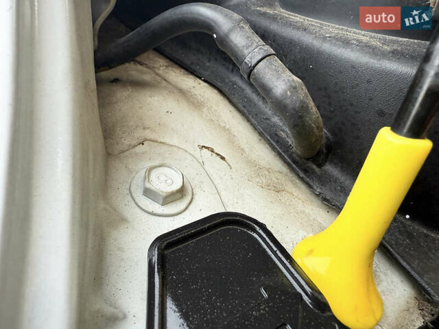 Білий Хендай і10, об'ємом двигуна 1.2 л та пробігом 49 тис. км за 7900 $, фото 100 на Automoto.ua