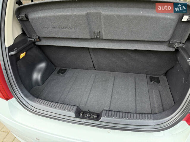 Білий Хендай і10, об'ємом двигуна 1.2 л та пробігом 49 тис. км за 7900 $, фото 87 на Automoto.ua