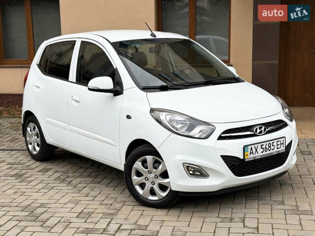 Білий Хендай і10, об'ємом двигуна 1.2 л та пробігом 49 тис. км за 7900 $, фото 29 на Automoto.ua